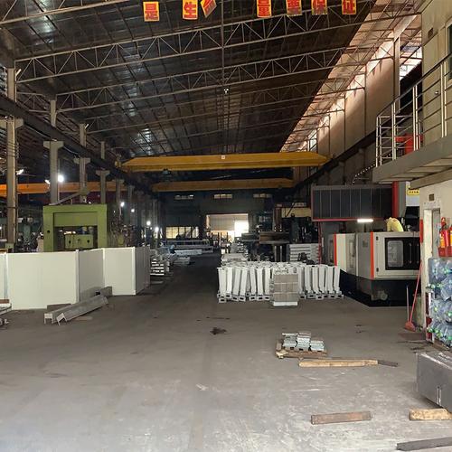 大型cnc加工中心工厂承接大型机架焊接加工定制大型零部件加工